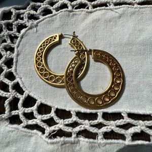 Brushed gold hoop pierced earrings